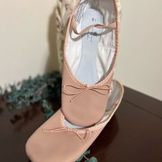 Abt Size 9.5 Women Pink Ballet Slippers. New In Box. Pink Ballet Slippers, Black Velvet Shoes, Ballerina Shoes Flats, Swim Shoes, Ballet Slippers, Women Pink, Ballerina Shoes, Grey Shoes, Running Sneakers