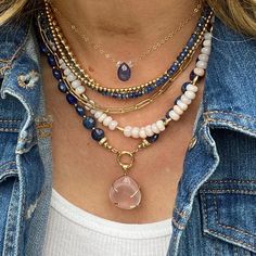 PINK OPAL NECKLACE - SORAYA – POSHMIRA 40 Year Old Fashion, Ideas For Necklaces, Necklace Stacks, Necklaces Pink, Jewelry Diy Ideas, Necklace Styles, Necklace Inspiration, Trendy Necklace, Bead Weaving Patterns