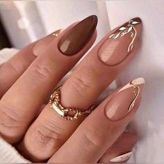 24pcs Nail Art Set With Long Pointed Tips, Retro White Leaves And Gold Lines With Glitter, Perfect For Women Press On Nails Nail Supplies Valentine Nails, Nagel Tips, Colorful Nails, Thanksgiving Nails, Stick On Nails, Nail Arts, Artificial Nails, Nail Accessories, False Nails