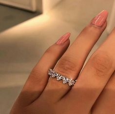 Heart Eternity Ring, Gorgeous Rings, Heart Promise Rings, Simple Wedding Bands, Boujee Aesthetic, Simple Diamonds, Eternity Ring Diamond, Diamond Rings Bands, Eternity Band Diamond