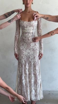 houseofcb on TikTok Fairy Tale Wedding Dress, Bandage Dress Bodycon, Dream Wedding Ideas Dresses, Prom Dress Inspiration, Ball Gowns Evening, Looks Street Style, Glam Dresses, Lace Embroidery, Romantic Weddings