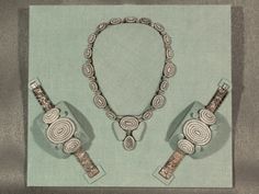 Mary Todd Lincoln's seed-pearl necklace and matching bracelets. Rare Book And Special Collections Division. Mary Lincoln, Seed Pearl Jewelry, Tiffany Necklace, Pearls Jewelry, Pearl Jewelry Sets, Movie Costumes, Pearl Set