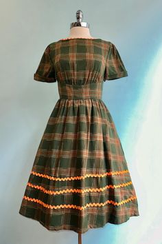 Green and Rust Plaid Short Sleeve Dress – Modern Millie Plaid Fall Dresses, Fitted Plaid Dresses With Lining, Fitted Lined Plaid Dress, Cotton Lined Dress For Fall, Fitted A-line Plaid Dresses, Retro Short Sleeve Dresses For Fall, Vintage Lined Plaid Dress, Short Puff Sleeve Dress, Modern Millie