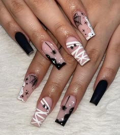 Glue on tips that come with its own nail glue. Made to order. Horror Nails, Cute Nails For Fall, Dope Nail Designs, Acrylic Nails Coffin Short, Halloween Nail Designs, Nailed It