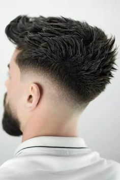 If you are considering a trendy upgrade to your hair look, a mid taper fade may be just what you need. No matter whether you have straight hair or Black men curly hair, you can get a mullet fade, a taper buzz and more. #glaminati #midfademen #midfade #fade Mid Taper, Styles Man, Comb Over Fade Haircut, High Taper Fade, Mid Skin Fade, Mid Fade Haircut, Comb Over Fade