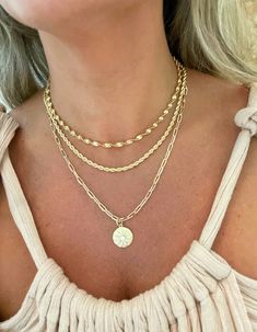 Kendra Scott Necklace Aesthetic Layering, 2023 Products, Layer Necklaces, Layered Coin Necklace, Dainty Necklace Layered, Necklace Outfit, Paperclip Necklace, Bride Jewelry, Stacked Necklaces