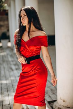 I create evening and wedding dresses! I ship worldwide, if you have questions write  me and we will create you the best dress. Red Dress Prom, Prom Dress Red, Red Prom Dress Long, Prom Dress Long, Best Dress, Red Prom