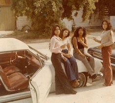 40s Mode, Mundo Hippie, Chicana Style, Mode Hippie, 70s Inspired Fashion, 70s Vibes, Haikou, Mia 3