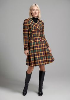 Skirting The Issue Trench Coat | ModCloth Plus Size Vintage Clothing, Fit And Flare Coat, Designer Plus Size Clothing, Plaid Trench Coat, Plus Size Vintage Dresses, Outfits 70s, Statement Outfit, 70s Outfits, Plus Size Vintage