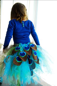 Peacock Costume Diy, Peacock Tutu, Tutu Tutorial, Peacock Costume, Costume Carnaval, Costume Tutorial, Easter Hair, Diy Halloween Costumes