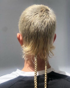 Skullet Hair, Punk Hair Men, Short Hair Mullet, Chelsea Cut, Short Punk Hair, Ugly Hair, Hairstyles Mens