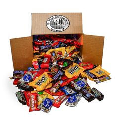 West End Foods Chocolate Variety Pack (90 oz bag) shop now supplytiger.fun Almond Joy Bars, Bag Of Candy, Nestle Crunch, Snickers Candy Bar, York Peppermint Patty, Snickers Candy, Individually Wrapped Candy, Almond Joy, Chocolate Candy Bar