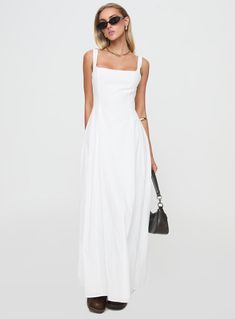 You Can Maxi Dress White Maxi Graduation Dress, Ren Fair, Flowy Style, Maxi Dress White, Pink Formal Dresses, Dress Flowy, Fleece Dress, Outerwear Outfit, Strapless Tops