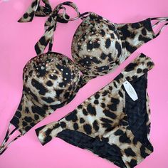 For Sale Is A Beautiful Nwt Victoria's Secret Set:36c Bombshell Top+Large Bottom Very Sexy!!! Perfect As A Gift!!! For Any Questions-Feel Free To Contact Me! I Do Combined Shipping, Check Out My Other Items ;) Strapless Bathing Suits, Tie Dye Swimsuit, Victorias Secret Set, Black Jewel, Floral One Piece Swimsuit, Black One Piece Swimsuit, Monokini Swimsuits, Pink Swimsuit, Black One Piece