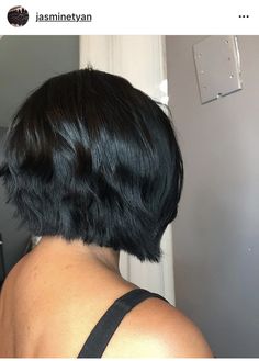 Voluminous Bob Black Women, Bluntcut Bob Quickweave, Natural Hair Bob Cut, Natural Hair Bob, Chic Haircut, Bob Braids Hairstyles, New Hair Do, Short Haircut Styles, Short Sassy Hair