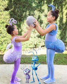 Family Themed Halloween Costumes, Kids Halloween Costumes, Themed Halloween Costumes, Disney Costume, A Bug, Disney Costumes, Creative Halloween Costumes, Kids Halloween, Disney Outfits