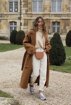 Camel Coat Outfit, Italy Outfits, Cold Outfits, Paris Outfits, Trendy Fall Outfits