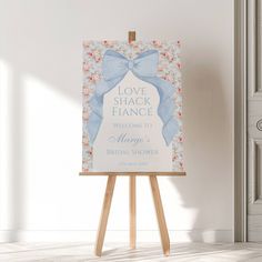 an easel with a sign that says love shack france