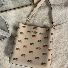 This Is The Strawberry Mollie Bucket Bag Which Can Be Used As A Handbag Or Shoulder Bag (Shoulder Strap Is Included). Bag Alone Retailed For $498. The Measurements Are: Length: 3.75" Height: 11.0" Width: 11.5" Will Take Offers Coach Strawberry, Bucket Handbags, Bags Coach, Bag Shoulder, Coach Bags, Bucket Bag, Shoulder Strap, Bag Lady, Shoulder Bag