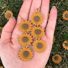 These Earrings Are A Summer And Fall Must-Have! Three Sunflowers (3" In Length). Made Of: -Polymer Clay Sunflowers -18k Gold-Plated Stainless Steel Earring Posts -18k Gold-Plated Brass Jump Rings *Each Pair Is Individually Handmade, So Please Understand There Will Be Small Variations Within These Earrings. Clay Sunflowers, Flower Earrings Gold, Vintage Rhinestone Earrings, Glass Drop Earrings, Loop Earrings, Tiny Stud Earrings, Heart Drop Earrings, Earring Posts, Hanging Earrings