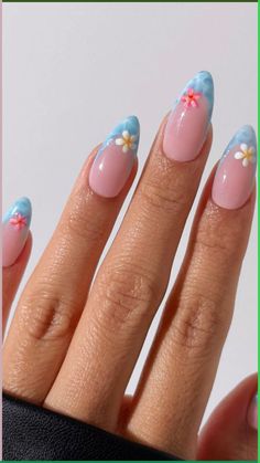 Cruise Nails, Beachy Nails, Colourful Nails, Graduation Nails, Tropical Nails, Colorful Nails, Summery Nails, Girly Acrylic Nails, Short Acrylic