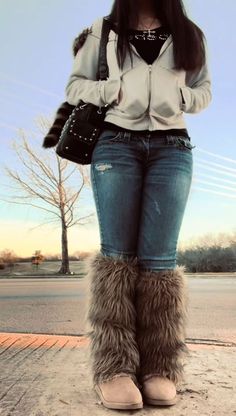 Outfits With Fuzzy Leg Warmers, Winter Outfitsy2k, Winter Fur Boots Outfit, 2009 Winter Outfits, Trashy Outfits Winter, Y2k Outfits Cold Weather, Poncho Winter Outfit, Trashy Y2k Fall Outfits, Fall Mcbling Outfits