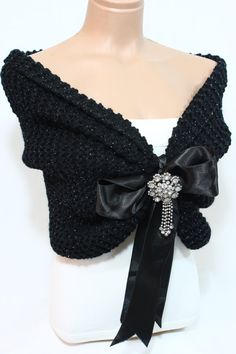 Black Wedding Shawl Bridal Shawl Bridal Wedding Stole by Arzus Lace Knitting Shawl, Col Crochet, Crochet Capelet, Wedding Shawls, Shawl Black