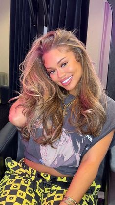 Blonde Flip Over Weave, Latto Hair Straight, Latto Hair Colors, Latto Hair Natural, Big Latto Hair, Colored Sew In, Latto Style, Latto777 Outfits, Blonde Hair With Dark Highlights