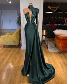 Green Emerald Prom Dress, Long Sleeve Mermaid Prom Dress, Colour Names List, Fashion Show Dresses, Green Formal Dresses, Bold Dresses, Beaded Prom Dress, High Neck Long Sleeve, Looks Chic