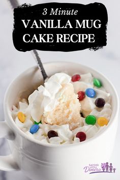 How to make a mug cake - mugcake recipe Single Serving Cake Recipe, Easy Vanilla Mug Cake, Simple Mug Cake, Simple Mug Cake Recipe, Mug Cake Eggless, Dessert Mix, Dessert In A Mug