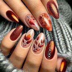 Nails 2033, Round Fall Nails, Acorn Nails, Fall Nails Leaves, Autumn Leaves Nails, Fall Leaf Nails, Nails Leaves, Nail Art Fleur, Simple Fall Nails