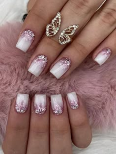 Pink Glitter Manicure, Hot Pink Holiday Nails, Glitter Nail Designs Short, Pink Sparkly Nail Designs, Nails Inspiration Pink Glitter, Baby Glitter Nails, Baby Glam Nails, Ombre Glitter Nails Acrylic, Classy Glitter Nails