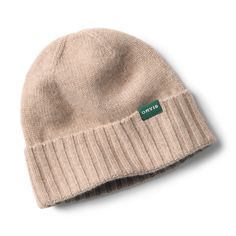 Our grab-and-go winter hat is simple and perfect. It's super soft and keeps your head warm—what more is there? Fly Shop, Fleece Skirt, Fleece Shorts, Fall Flannel, Line Shopping, Fall Lookbook, Slipper Boots, Watch Cap, Winter Hat