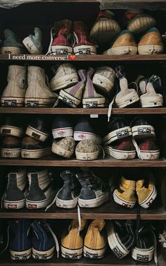 #converse #vans #conversechucktaylor #vansoldskool #vansoffthewall #converseonestar Men Converse Shoes, 90s Grunge Outfits, Punk Guys, Converse Vintage, Awesome Shoes, Casual Indian Fashion, Converse One Star, Men Stylish Dress, Mens Outfit Inspiration