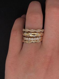 Body Chains, Luxe Jewelry, Jewelry Accessories Ideas, Ring Stack, Stacked Jewelry, Fancy Jewelry, Hand Jewelry