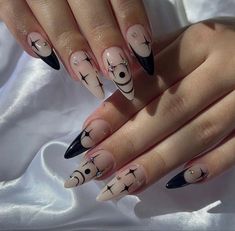 Punk Nails, Vintage Nails, Goth Nails, Edgy Nails, Grunge Nails, Classy Acrylic Nails, Nail Art Ideas