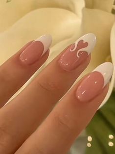 Her Nails, White Nail, Minimalist Nails, Heart Nails