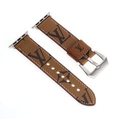 Description: Premium Genuine Leather Construction: Crafted from high-quality genuine leather, the LV Apple Watch strap ensures durability and a luxurious feel, providing both comfort and style for everyday wear. Iconic Monogram Canvas: The strap features the classic LV monogram canvas design, showcasing the iconic checkerboard pattern that represents the brand's timeless elegance and sophistication. Checkerboard Canvas Detail: The unique checkerboard canvas adds a distinctive touch to the strap, Classic Phones, Iphone Case Brands, Apple Watch Fashion, Apple Watch Leather, Rose Gold Apple Watch, Buy Louis Vuitton, Luxury Phone Case, Apple Watch Bands Leather, Lv Monogram