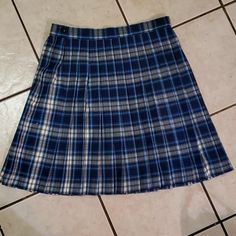 Nwot School Apparel Inc. Blue Plaid Skirt School Uniform Lined Skirt, School Uniform Mini Skirt With Lining, School Mini Skirt With Lining, Preppy Lined Mini Skirt For School, Blue School Uniform Pleated Skirt, Preppy Mini Skirt For School, Preppy Lined Tennis Skirt For School, Blue Pleated Tennis Skirt For School, Blue Cotton Pleated Skirt For School