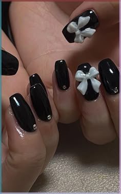 Get inspired by 30  adorable bow nail designs, from cute 3D bow nails to short and sweet styles in pink, red, white, gold, and black. This also includes coquette nails, ribbon nails, short bow nails, french tip bow nails, bow nail art. (📷 bnt__nail IG) Black Coquette Nails, Short Red Nails Ideas, Black Nails Short, Ribbon Nails, Short Red Nails, Short Bow, Nails Bow, Bow Nail Designs, Black French Nails