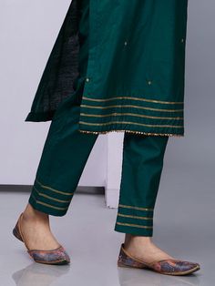 Straight Kurta With Pants Party Wear, Straight Cut Pants For Kurti, Gotta Patti Work, Women Trousers Design, Pant Design, Womens Pants Design