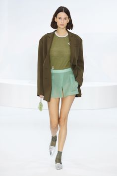 Anteprima - Spring 2024 Ready-to-Wear https://www.vogue.com/fashion-shows/spring-2024-ready-to-wear/anteprima/slideshow/collection#23 Leather Colors, Cotton Labels, Runway Looks, Trend Forecasting, Vogue Runway, Cool Street Fashion, 가을 패션, Spring 2024, Petite Fashion