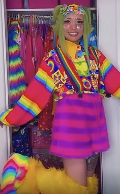 Harajuku Fashion Colorful, Decora Style Art, Hyperpop Clothes, Wierd Core Outfit, Decora Aesthetic Outfits, Decora Outfits Aesthetic, Rainbow Core Outfit, Hyperpop Outfit, Rainbowcore Outfit