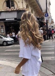 Balayage Caramel, Balayage Blond, Dirty Blonde Hair, Blonde Hair Inspiration, Blonde Hair Looks, Dirty Blonde, Hair Inspo Color, Dream Hair, Aesthetic Hair