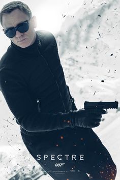 SPECTRE - James Bond http://blog.smartbuyglasses.co.uk/celebrity-style/james-bond-the-sunglasses-file.html Bond Style