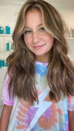 Cute Teenage Haircuts, Cute Haircut With Layers, Light Brown Hair Money Piece Highlights, Cute Trendy Haircuts For Medium Hair, Cute Haircuts Curtain Bangs, Bra Length Haircut, Cute Haircuts For 11-12, Haircuts For Back To School, Hair Cuts Ideas Medium Long