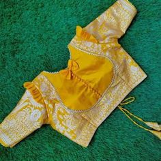 Dulhan Choli, Traditional Blouse Designs