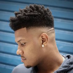 Black Fade Haircut, Stylish Mens Haircuts, Beard Haircut, Shaved Hair Designs, Black Men Haircuts