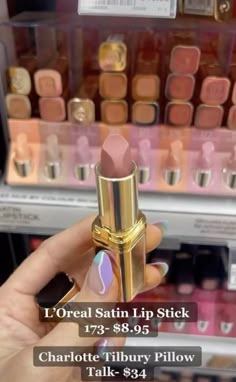 Highlighter Makeup Products, Charlotte Tilbury Makeup Looks, Nude Glam Makeup, Best Charlotte Tilbury Products, Charlotte Tilbury Looks, Best Drugstore Lipstick, Charlotte Tilbury Makeup, Best Drugstore Makeup