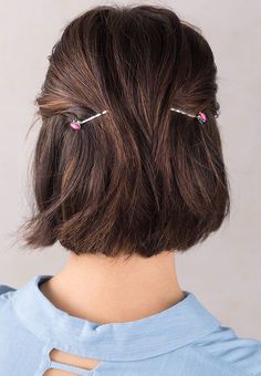 Short Pin Back Hairstyles, Short Hair With Barettes, Bob With Barrettes, Bob Hair Accessories, Short Hair Styles Simple, Long Bob Haircuts For Thick Hair, Short Hairstyles With Clips, Short Hair Styles With Clips, Hair Accessories For Short Hair